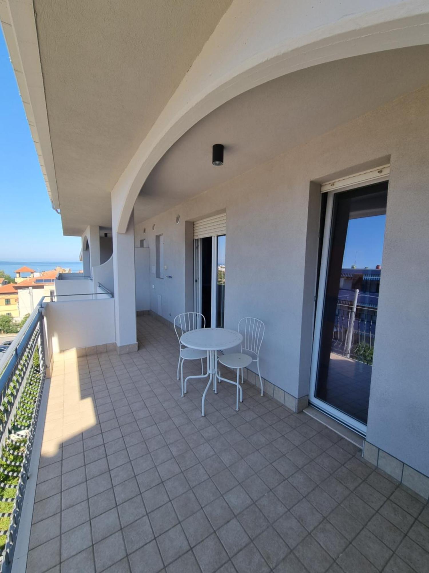 Spalato Beach Place Vasto Luaran gambar